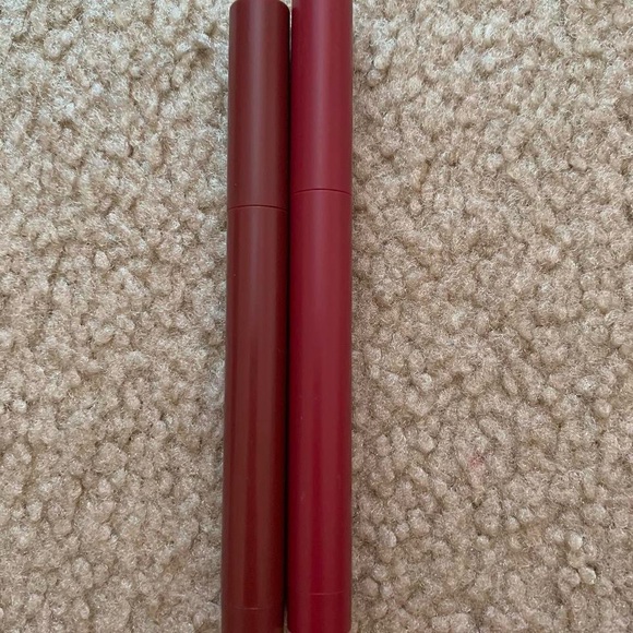 Red Lip Crayons - Picture 1 of 2